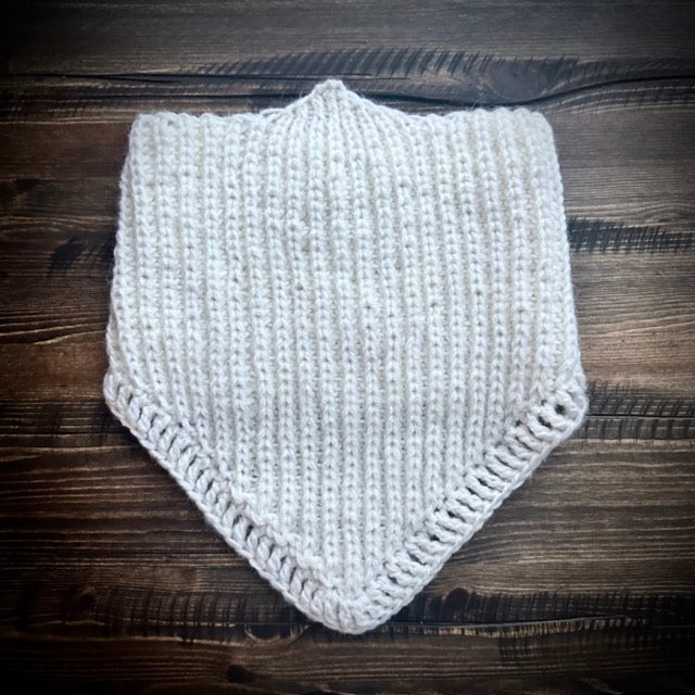 Handmade knitted alabaster white cowl