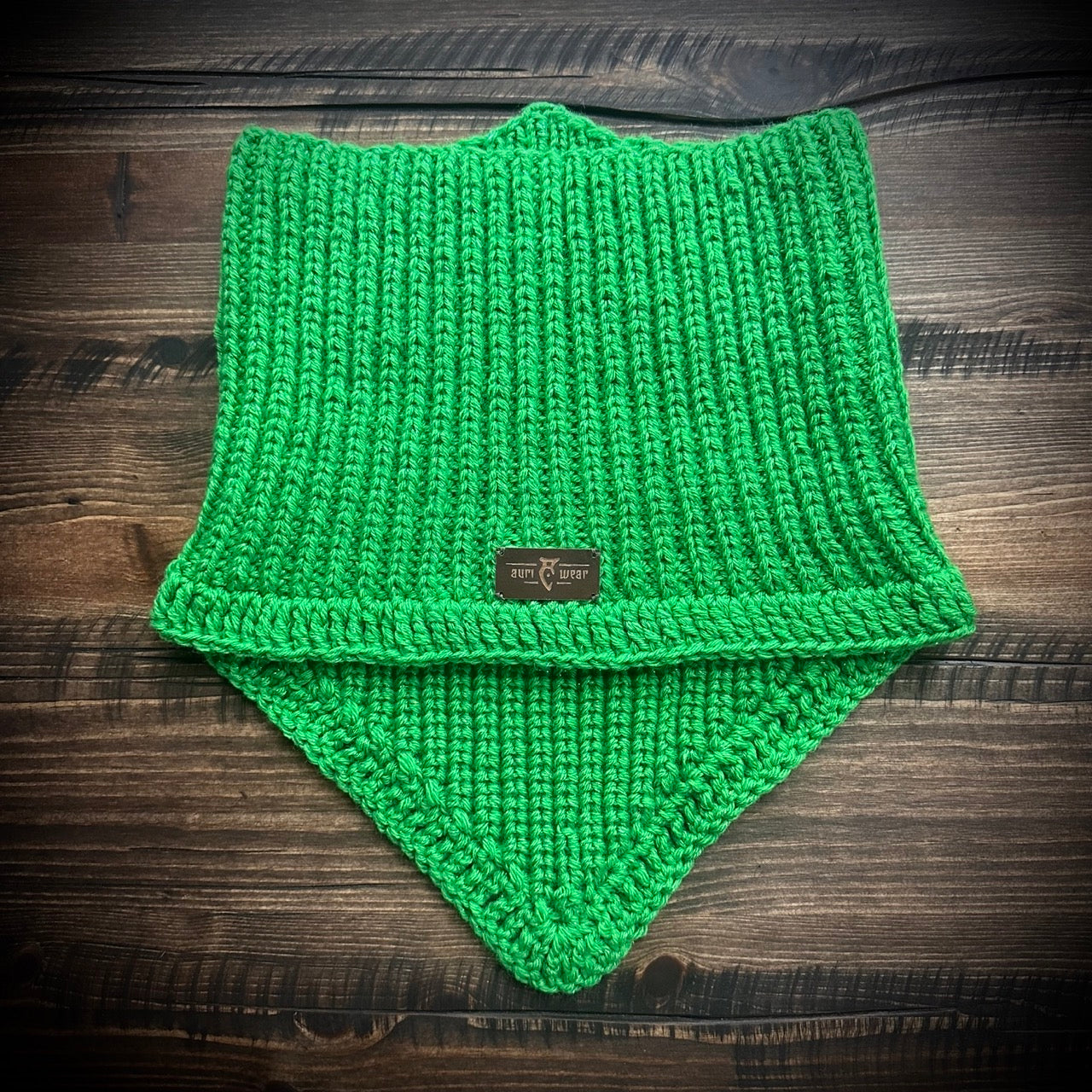 handmade knitted sparkling green cowl