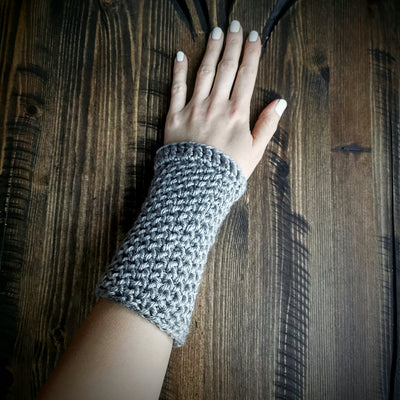 Handmade knitted silver grey wrist warmers